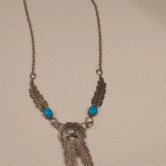 Navaho Sterling Silver & Turquoise Necklace - Picture 4 of 5